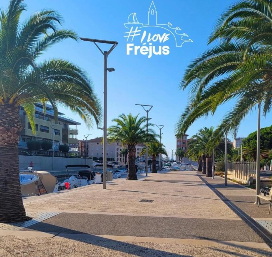 דירות T2/T3 Duplex A Port Frejus Proche De La Mer מראה חיצוני תמונה